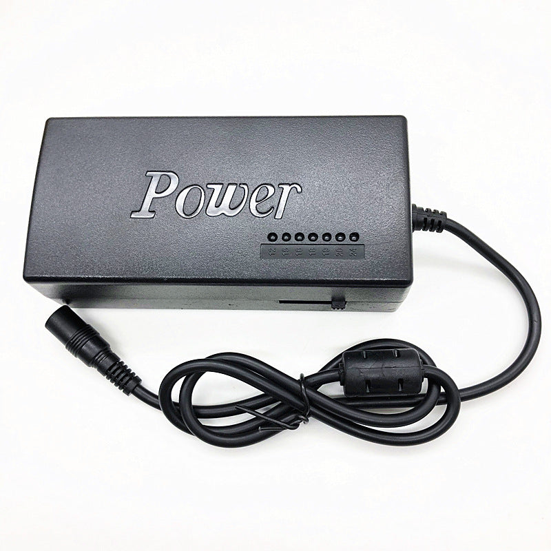 Universal laptop power charger