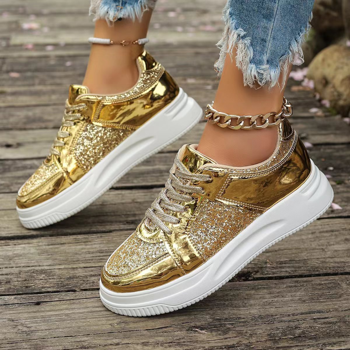 Fashion Lace-up Flat Shoes With Sequin Design Casual Sports Thick Bottom